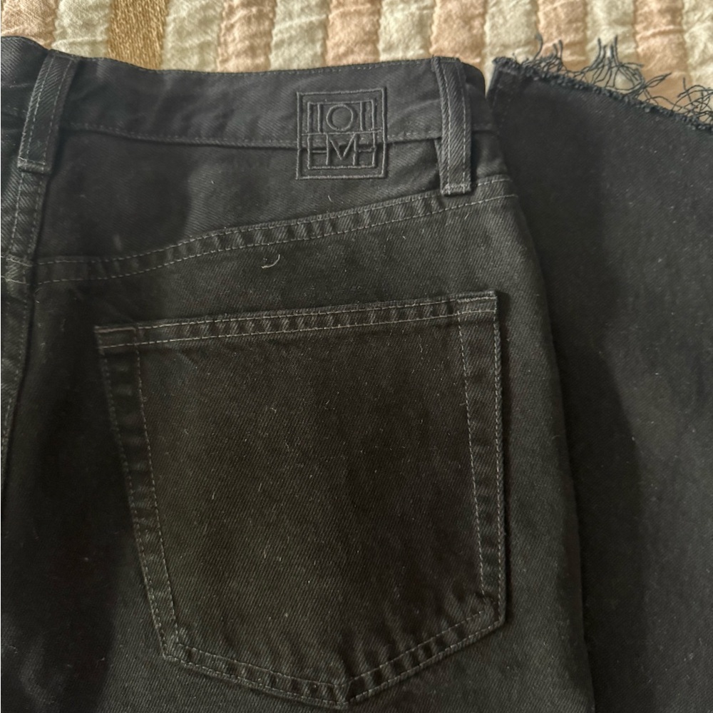 Totême Black Straight-Leg Women’s Jeans